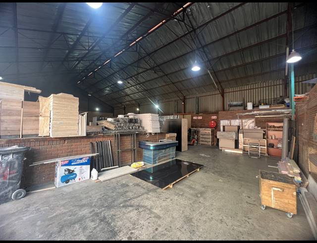 672M² FACTORY TO LET IN ALRODE